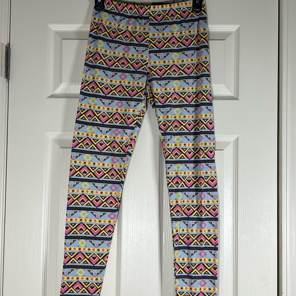 Say What? Yellow and Pink Leggings with Geometric Pattern